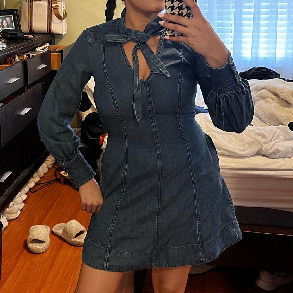 Kate spade denim dress 💙